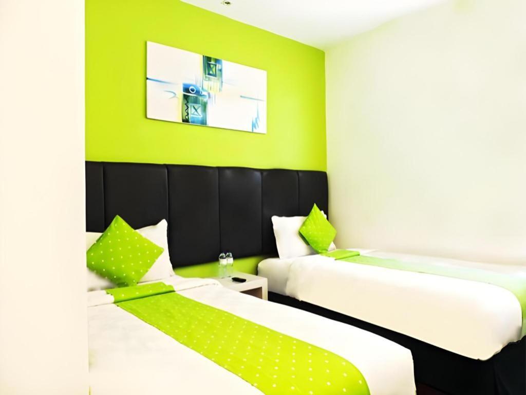 Hotel Arbor Biz 2*